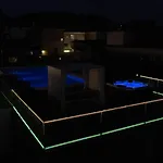 Moura - Pool & Jacuzzi *