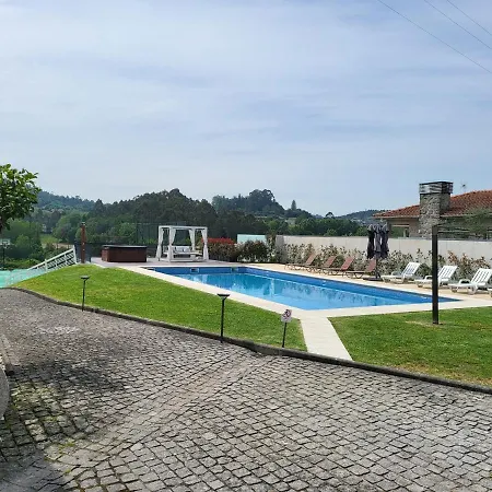 Moura - Pool & Jacuzzi *