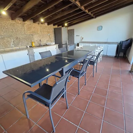 Moura - Pool & Jacuzzi Holiday home Povoa de Lanhoso