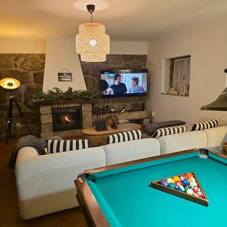 Moura - Pool & Jacuzzi Holiday home