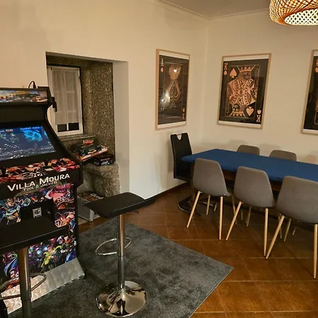 Moura - Pool & Jacuzzi Nyaraló *