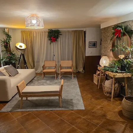 Moura - Pool & Jacuzzi * Povoa de Lanhoso