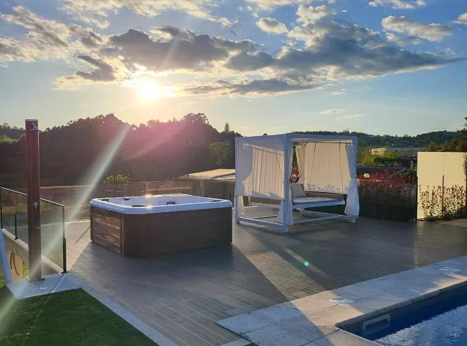 Holiday home Moura - Pool & Jacuzzi Povoa de Lanhoso