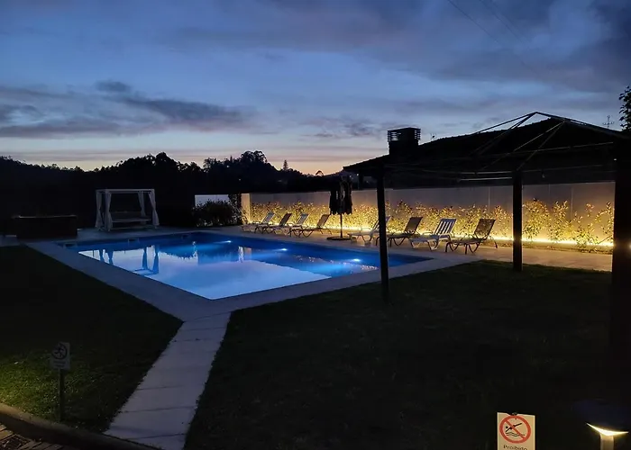 Moura - Pool & Jacuzzi Holiday home Povoa de Lanhoso