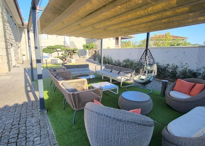 Holiday home Moura - Pool & Jacuzzi Povoa de Lanhoso