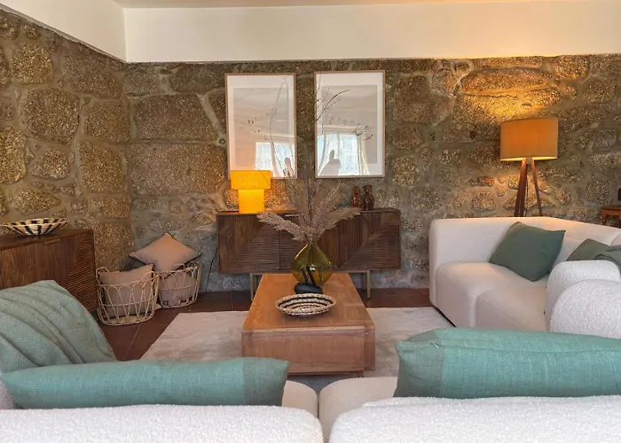 Moura - Pool & Jacuzzi * 포보아데란호소