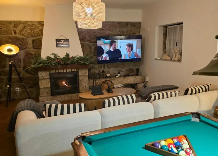 Moura - Pool & Jacuzzi Holiday home